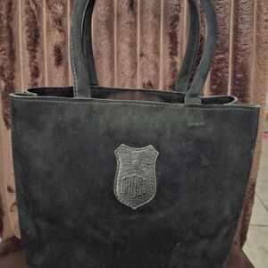 Vintage designer Mark Cross brown suede leather shopping tote bag made in Italy.